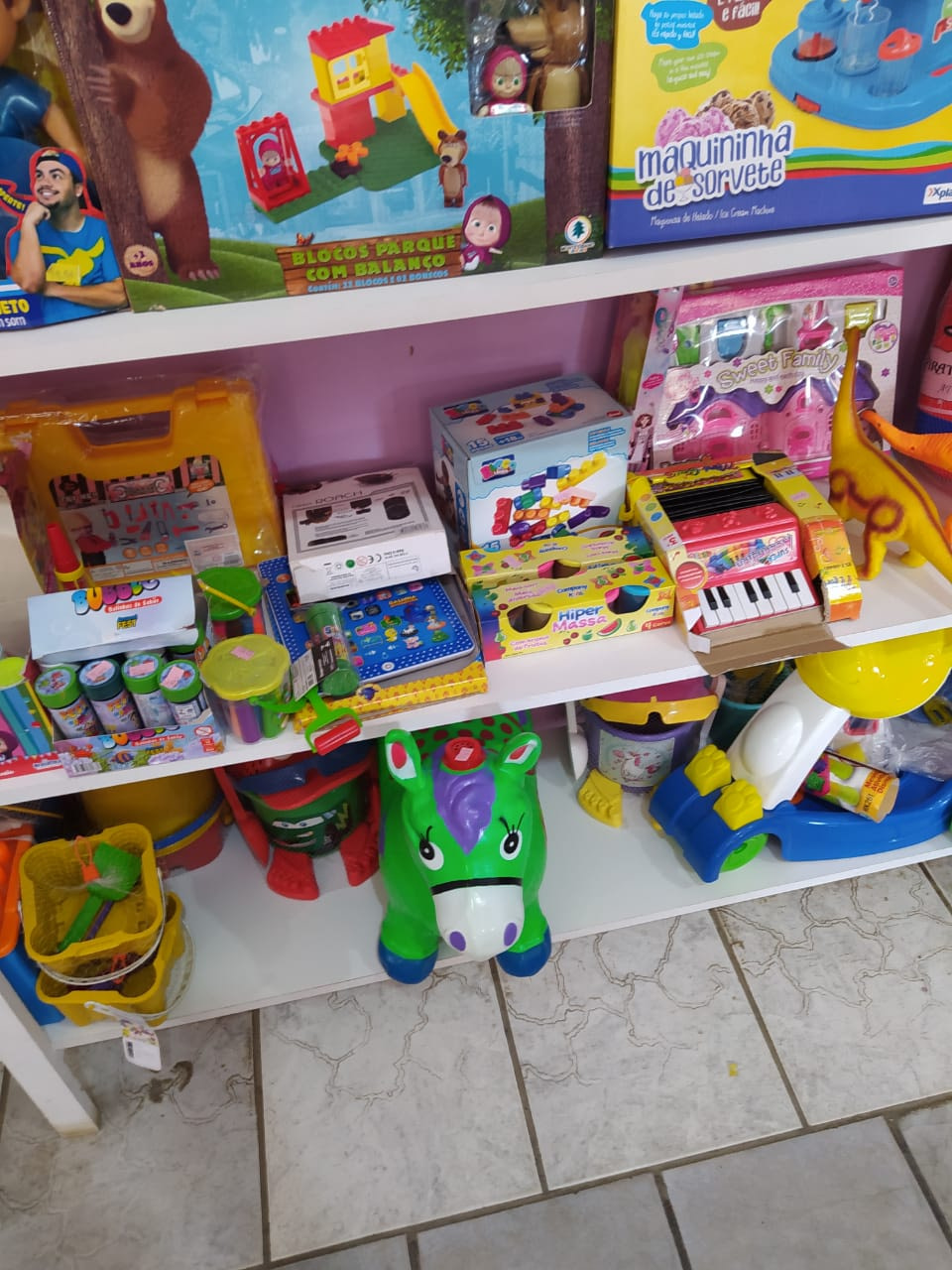 Aquarela Presentes e Papelaria